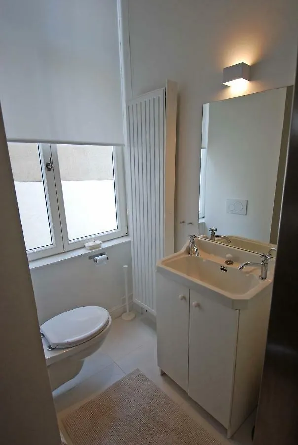 Uniek Art Deco Herenhuis Ostend 0*,